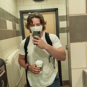 Meet your Posher, Liam